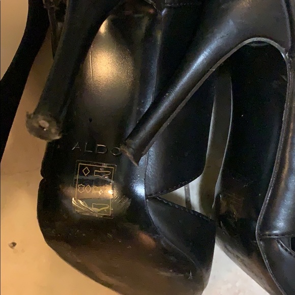 Also heels - Picture 5 of 5